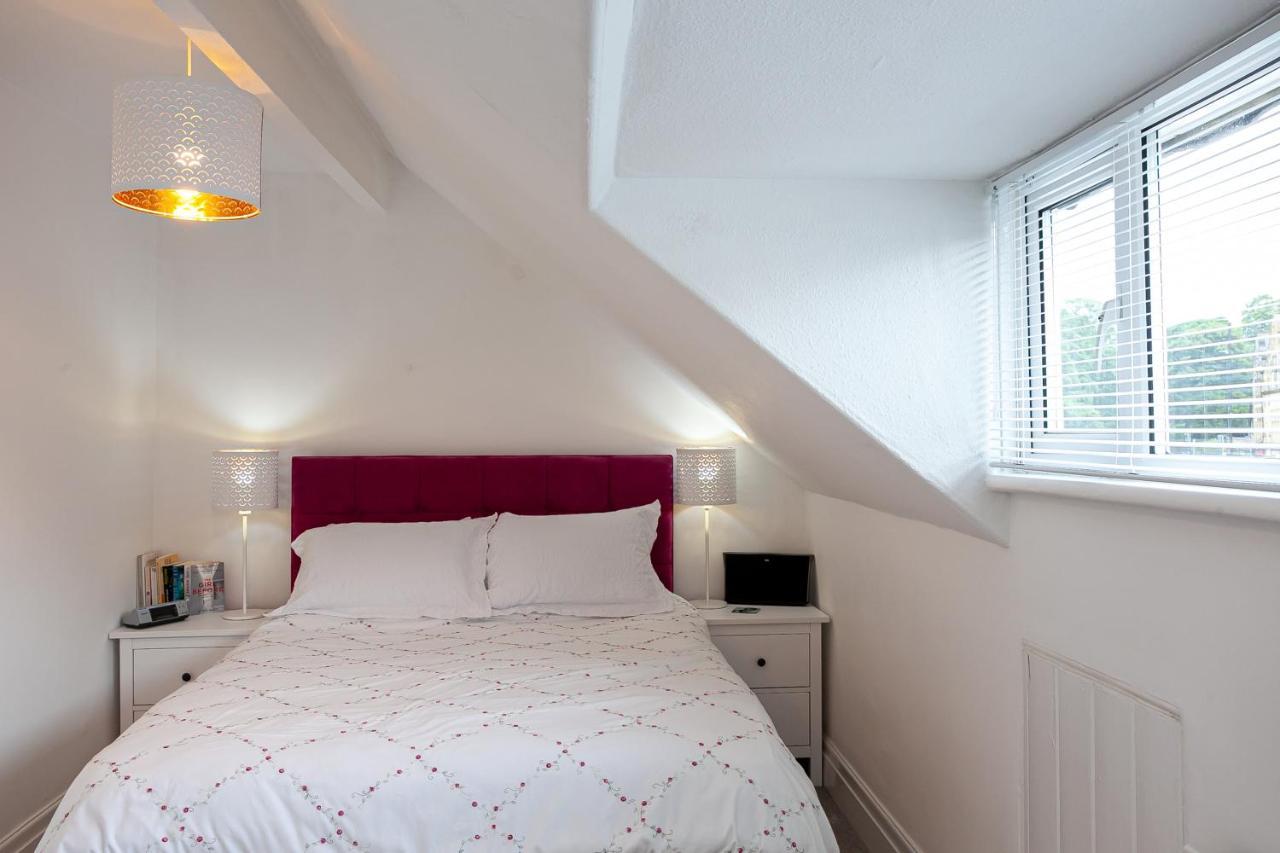 Cosy 2 Bed Apartment - Close To Leeds Centre Kültér fotó