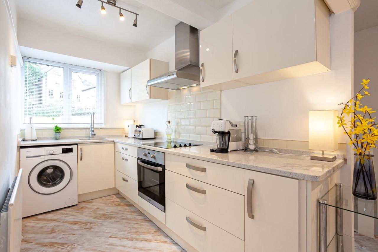 Cosy 2 Bed Apartment - Close To Leeds Centre Kültér fotó